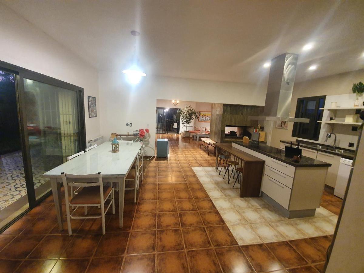 Casa Al Pie De Los Andes Lujan de Cuyo ภายนอก รูปภาพ