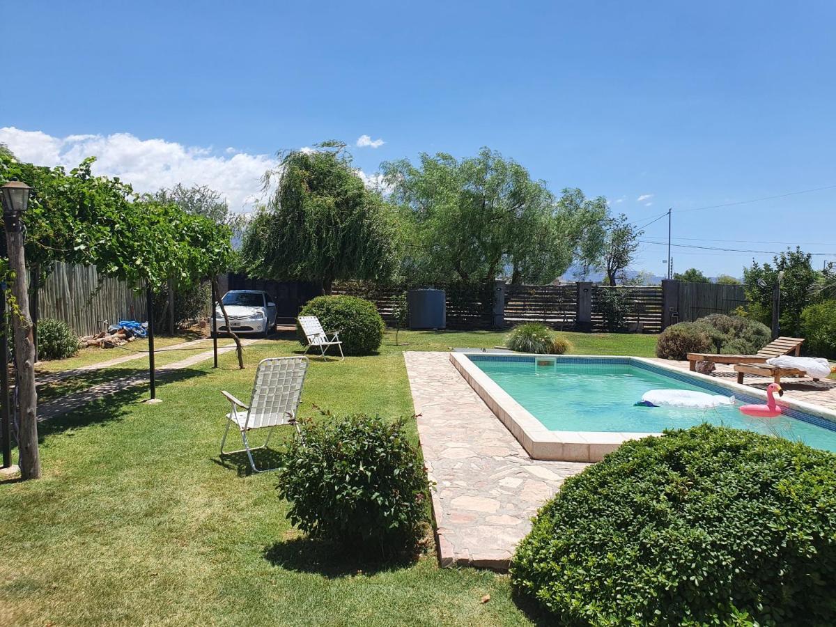 Casa Al Pie De Los Andes Lujan de Cuyo ภายนอก รูปภาพ