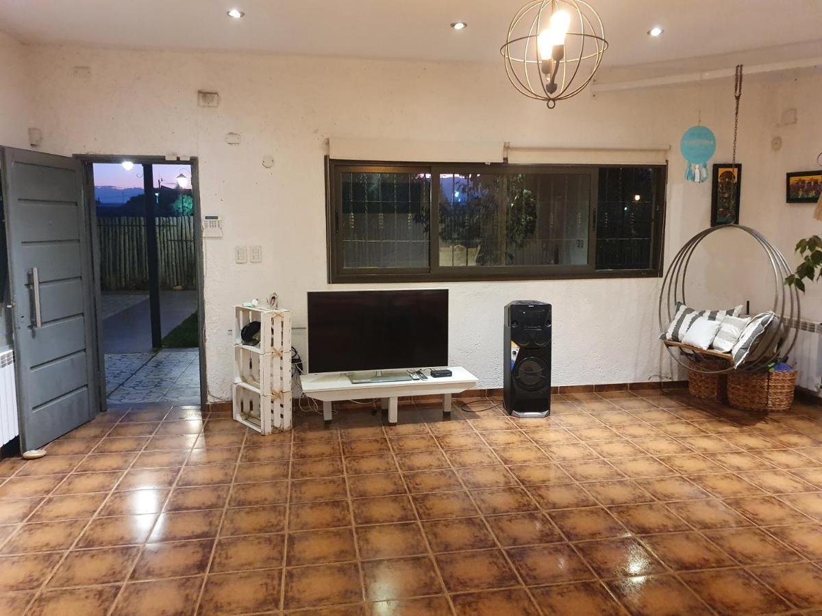 Casa Al Pie De Los Andes Lujan de Cuyo ภายนอก รูปภาพ