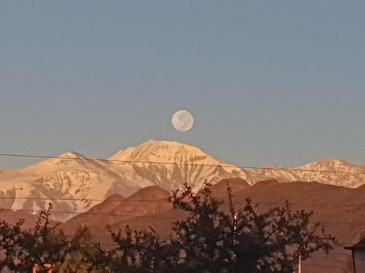 Casa Al Pie De Los Andes Lujan de Cuyo ภายนอก รูปภาพ